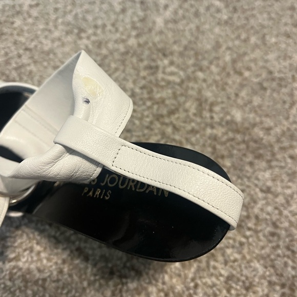 Charles Jourdan White Heeled Ankle Cuff Sz 7.5 - Picture 2 of 7